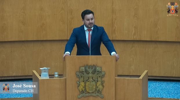 Recomenda ao Governo Regional dos Açores a implementação urgente de medidas de combate à vespa-das-galhas-do-castanheiro