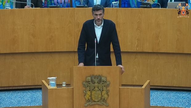 Equiparação dos vencimentos e carreiras dos trabalhadores e trabalhadoras das IPSS e Misericórdias aos da administração pública regional