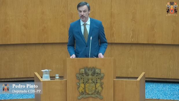 Ao Carnaval Tradicional da Ilha Terceira