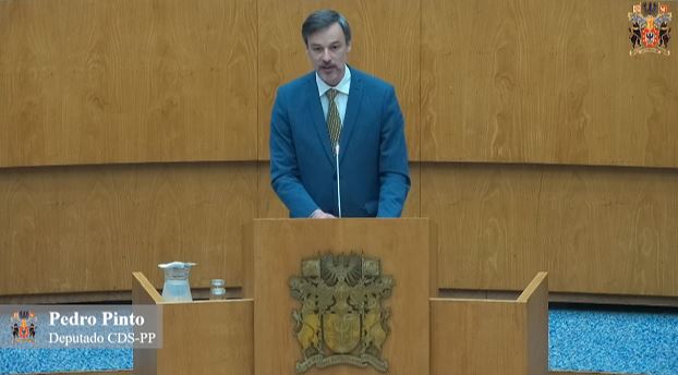 À Ana Margarida Filipe pelas conquistas no Campeonato do Mundo Pista Coberta VIRTUS