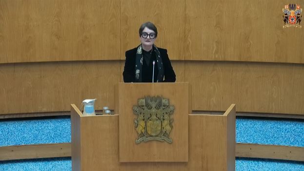 “Contra o regresso da sorte de varas aos Açores”