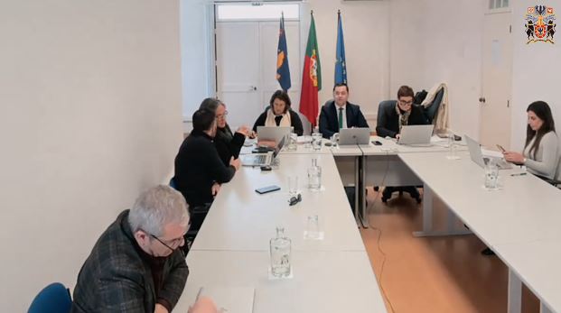 Apreciação e emissão de parecer referente ao requerimento relativo a incompatibilidades e/ou impedimentos apresentado pelo Deputado Luís Virgílio de Sousa da Silveira