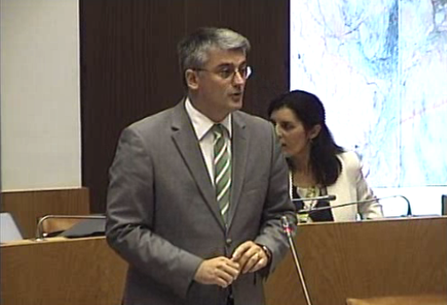 Primeira alteração ao Decreto Legislativo Regional n.º 2/2007/A, de 24 de janeiro, que criou os hospitais atualmente integrantes do Serviço Regional de Saúde dos Açores organizados como entidades públicas empresariais, e aprovou o regime jurídico aplicável aos mesmos bem como os respetivos estatutos