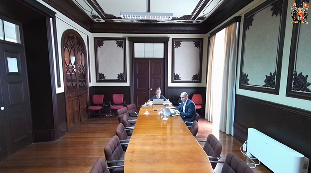 Votação do Requerimento apresentado pelo Grupo Parlamentar do PS a requerer a “audição, com carácter de urgência, na Comissão de Economia, da Senhora Secretária Regional do Turismo, Mobilidade e Infraestruturas, bem como da administração do Grupo Vale do Ave Transportes para prestar esclarecimentos sobre os constrangimentos que se têm verificado na implementação da nova rede de transporte público coletivo de passageiros na ilha de São Miguel, com impacto na mobilidade quotidiana da população”.