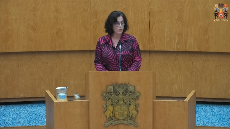 Apresentação em Plenário do Projeto de Resolução n.º 79/XIII – “Recomenda ao Governo Regional dos Açores que promova a igualdade no acesso aos cuidados de saúde na área da fisioterapia”.