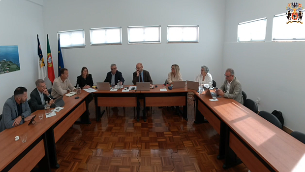 Audição da Câmara Municipal de Velas - Petição n.º 36/XIII/2.ª - "Por um melhor serviço universal de distribuição postal na Ilha de São Jorge por parte dos CTT".