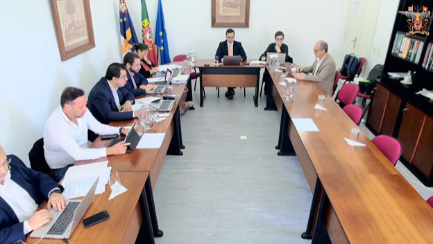 Apreciação e emissão de parecer - Projeto de Resolução n.º 35/XIII/1.ª (CH) – “Recomenda ao Governo Regional dos Açores a adoção de medidas eficazes com vista a facilitar a construção pública e privada”