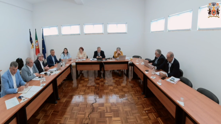 Audição da 1.ª e da 2.ª Peticionária, Presidentes da Junta de Freguesia do Topo, Noélia Brasil e de Santo Antão, Natalina Bettencourt - Petição n.º 37/XIII/2.ª – “Reposição do Serviço de Emergência Pré-Hospitalar na Associação de Bombeiros Voluntários da Calheta - Secção destacada do Topo, no período noturno”.