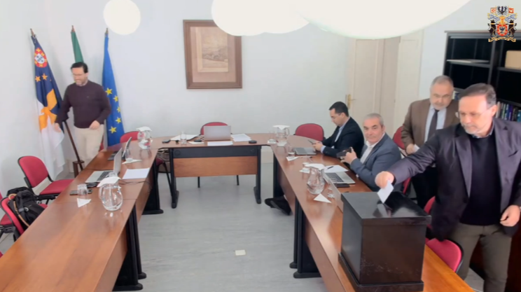 Constituição e instalação do Grupo de Trabalho no âmbito do Projeto de Resolução n.º 65/XIII/2.ª (PPM) – “Grupo de Trabalho para analisar, avaliar e propor melhorias no âmbito do dispositivo de segurança interna na Região Autónoma dos Açores”.