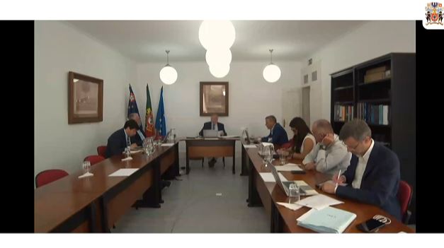 Admissibilidade e deliberação de diligências - Petição n.º 26/XIII – “Solicitação de Medidas Restritivas à Compra e Venda de Propriedades por Cidadãos Estrangeiros em Território da Região Autónoma dos Açores”
