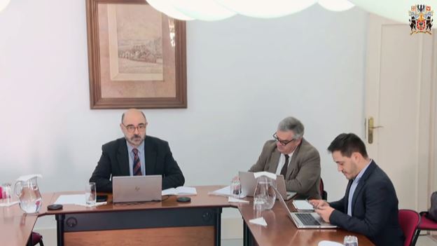 Deliberação de novas diligências - Projeto de Resolução n.º 52/XIII/2.ª (CH) - "Recomenda ao Governo Regional dos Açores a implementação de uma estratégia integrada para reforçar a eficácia da administração pública, garantir a sustentabilidade do sector empresarial público e assegurar uma gestão responsável dos recursos regionais"