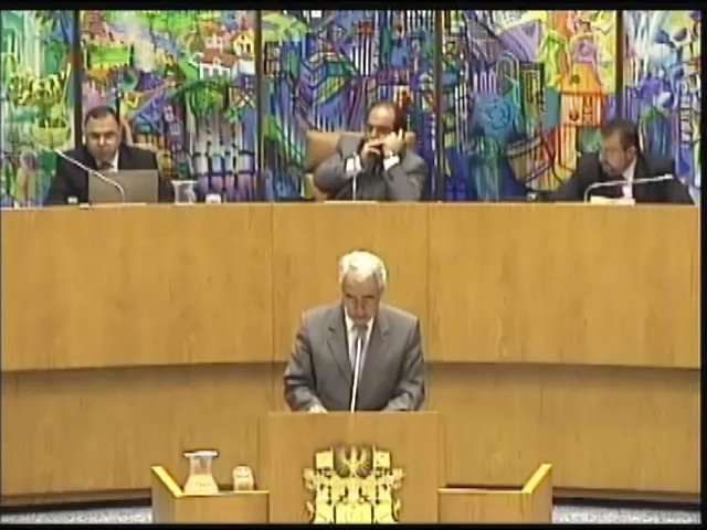 Relatório previsto na Resolução da ALRAA n.º 8/2012/A - "Resolve recomendar à Comissão Permanente de Política Geral que, no âmbito das suas competências, apresente à Assembleia Legislativa uma proposta de Reforma da Administração Local na Região".
