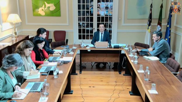 Prorrogação de prazo - Projeto de Decreto Legislativo Regional n.º 43/XIII - Cria o Regime Jurídico de Comparticipação à Criação, Produção, Difusão e Promoção Cultural da Região Autónoma dos Açores