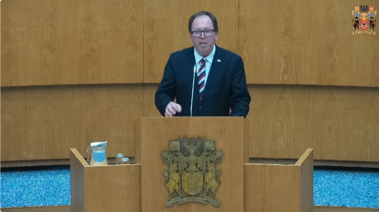 Renegociação do Acordo de Cooperação e Defesa celebrado entre a República Portuguesa e os Estados Unidos da América com vista à defesa dos interesses da Região Autónoma dos Açores”.