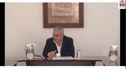 Primeira alteração ao DLR n.º 5/2021/A de 24 de março - Programa extraordinário de apoio ao serviço público de transportes em táxi - Deliberação de diligências