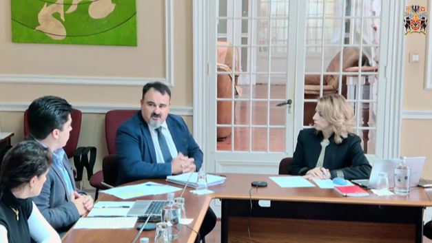 Audição do Secretário Regional dos Assuntos Parlamentares e Comunidades, no âmbito do Requerimento apresentado pelo Grupo Parlamentar do PSD, a solicitar a presença do mesmo “na Comissão de Assuntos Sociais, de modo a prestar esclarecimentos sobre o funcionamento presente da EMA-Espaço”