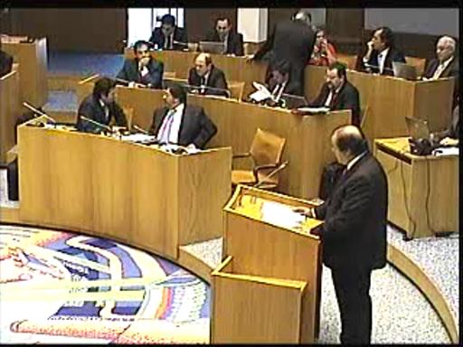 Pronúncia por iniciativa própria da Assembleia Legislativa da Região Autónoma dos Açores sobre o destino das verbas resultantes da aplicação das reduções remuneratórias e suspensão de subsídios previstos no artigo 21.º da Lei 64-B/2011, de 30 de Dezembro, que aprovou o Orçamento do Estado para 2012.