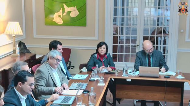 Audição do Presidente do Conselho de Administração do Teatro Micaelense - Projeto de Resolução n.º 52/XIII/2.ª (CH) - "Recomenda ao Governo Regional dos Açores a implementação de uma estratégia integrada para reforçar a eficácia da administração pública, garantir a sustentabilidade do sector empresarial público e assegurar uma gestão responsável dos recursos regionais"