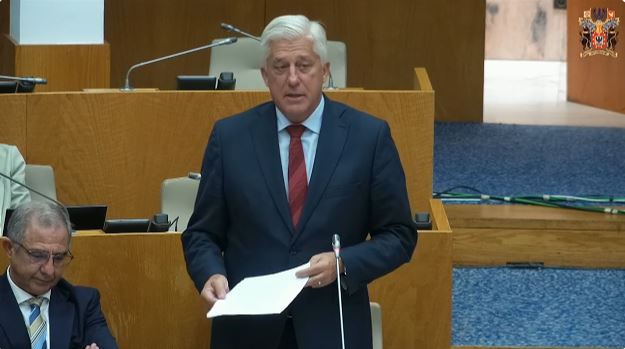 Aprova o quadro plurianual de programação orçamental para o período de 2026 a 2029