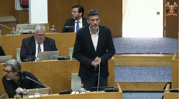 Manutenção no Grupo SATA da Nova Empresa de Assistência em Escala