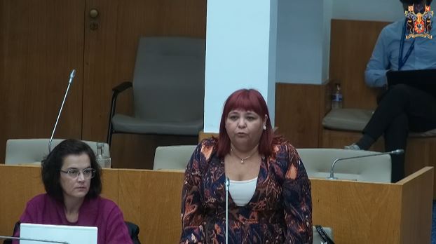 “Recomenda ao Governo Regional dos Açores a manutenção da taxa de lota e a atualização das demais taxas previstas”