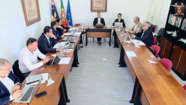 Deliberação de novas diligências - Proposta de Decreto Legislativo Regional n.º 30/XIII - Estabelece a organização e o funcionamento do Sistema Elétrico da Região Autónoma dos Açores, adaptando o regime previsto no Decreto-Lei n.º 15/2022, de 14 de janeiro