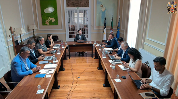 Prorrogação do prazo para emissão de parecer - Projeto de Decreto Legislativo Regional n.º 65/XIII/2.ª (PPM) – “Institui o Hino das Comunidades Açorianas”.