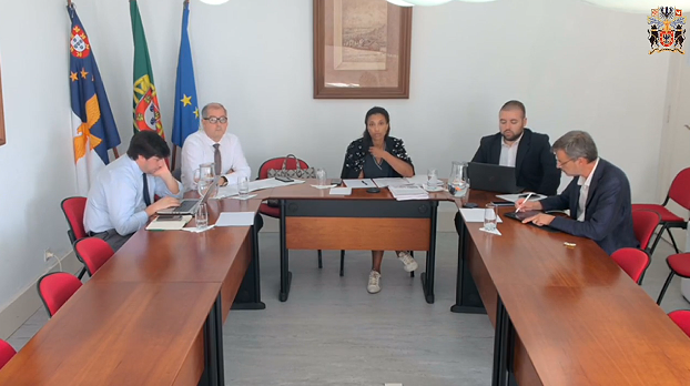 Audição da Secretária Regional da Secretária Regional da Saúde e Segurança Social - Projeto de Resolução n.º 86/XIII/2.ª (IL) - "Recomenda ao Governo Regional dos Açores a integração e funcionamento contínuo do tratamento de substituição opiácea no serviço regional de saúde", acompanhada pelo Diretor Regional de Prevenção e Combate às Dependências.