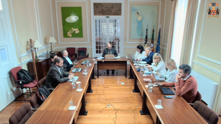 Prorrogação de prazo - Projeto de Resolução n.º 52/XIII - Recomenda ao Governo Regional dos Açores a implementação de uma estratégia integrada para reforçar a eficácia da administração pública, garantir a sustentabilidade do sector empresarial público e assegurar uma gestão responsável dos recursos regionais.