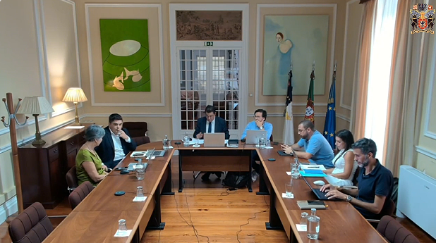 Votação do requerimento oral apresentado pelo GP do PSD na sequência do requerimento do GP do CH, a solicitar a audição da Ordem dos Médicos, do Presidente do ISSA, IPRA - Instituto da Segurança Social dos Açores, I.P.R.A. e da Inspetora Regional da Segurança Social, para prestarem esclarecimentos sobre o mesmo assunto (absentismo laboral).