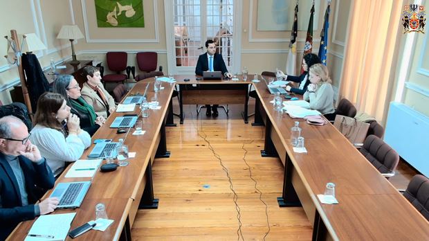 Apresentação e deliberação de diligências no âmbito do Projeto de Resolução n.º 71/XIII/2.ª (PS) – “Recomenda ao Governo Regional dos Açores a execução urgente das intervenções estruturais na bacia hidrográfica que afeta as Ruas do Outeiro e dos Afonsos, na freguesia dos Arrifes, concelho de Ponta Delgada”