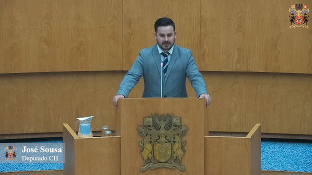 Aos atletas Fábio Costa e Ruben Metade